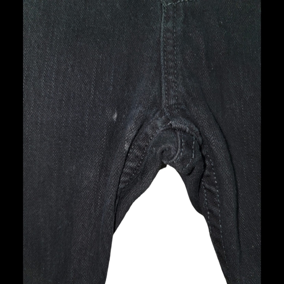 (M) Levi's Black Jeans (Men) - Picture 3 of 12